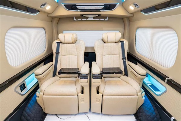 店 2025款海狮蓝牌商务车报价及图片j9九游会网址是什么西安丰田海狮4s(图7)